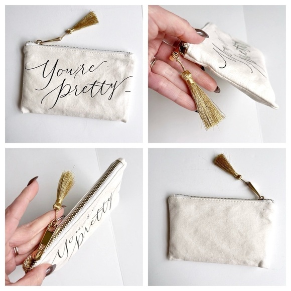 Makeup Bundle - Picture 7 of 7